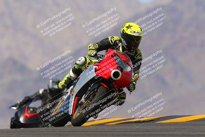 media/Oct-03-2022-Moto Forza (Mon) [[5f077a3730]]/Intermediate Group/Session 4 (Turn 9)/